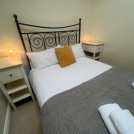 Nant Meigan, Georgian Townhouse In Centre Of Aberaeron, Dog Friendly Kültér fotó